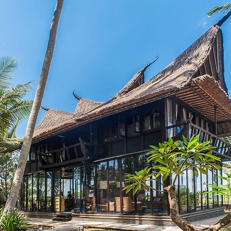 Most Exotic Beachfront Villa Keong Selemadeg Екстериор снимка
