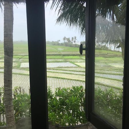Most Exotic Beachfront Villa Keong Selemadeg Екстериор снимка