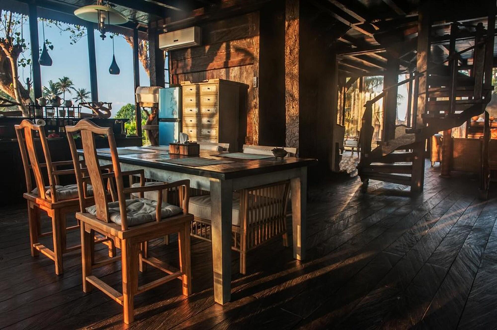 Most Exotic Beachfront Villa Keong Selemadeg Екстериор снимка