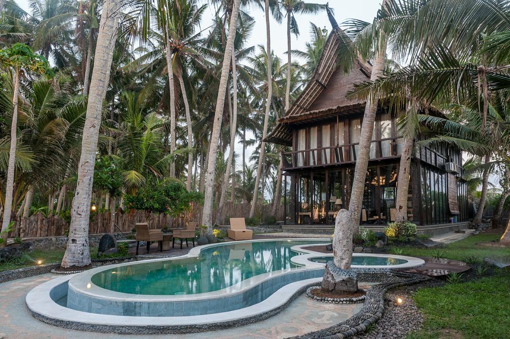 Most Exotic Beachfront Villa Keong Selemadeg Екстериор снимка