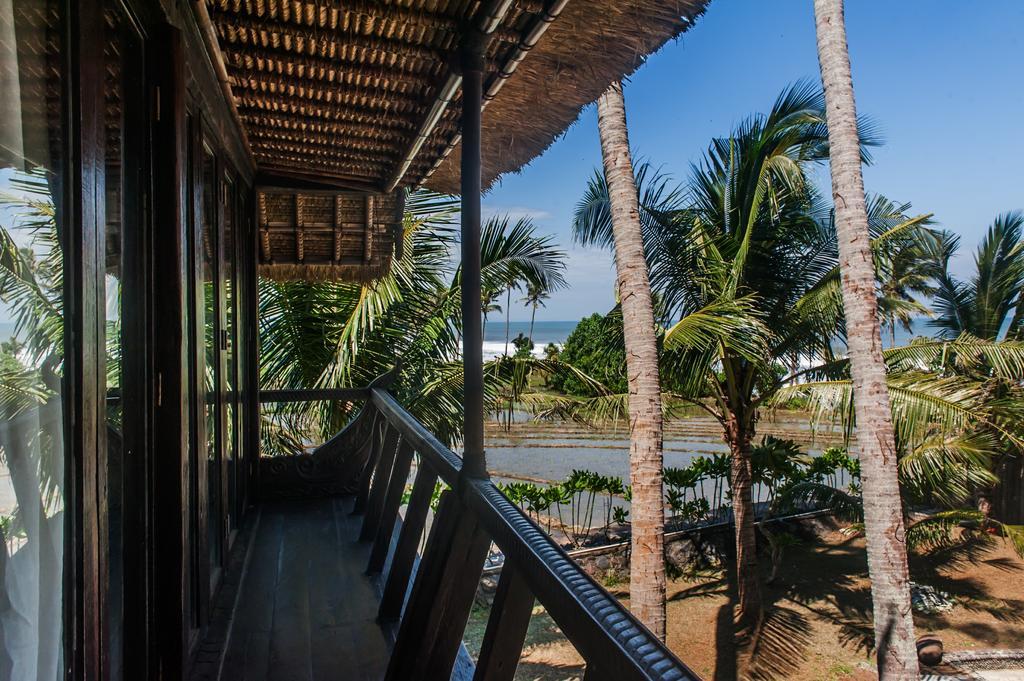 Most Exotic Beachfront Villa Keong Selemadeg Екстериор снимка
