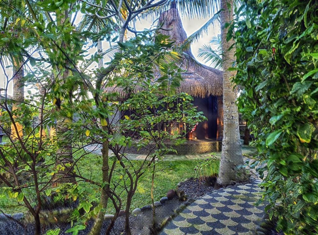 Most Exotic Beachfront Villa Keong Selemadeg Екстериор снимка
