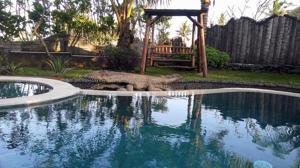Most Exotic Beachfront Villa Keong Selemadeg Екстериор снимка